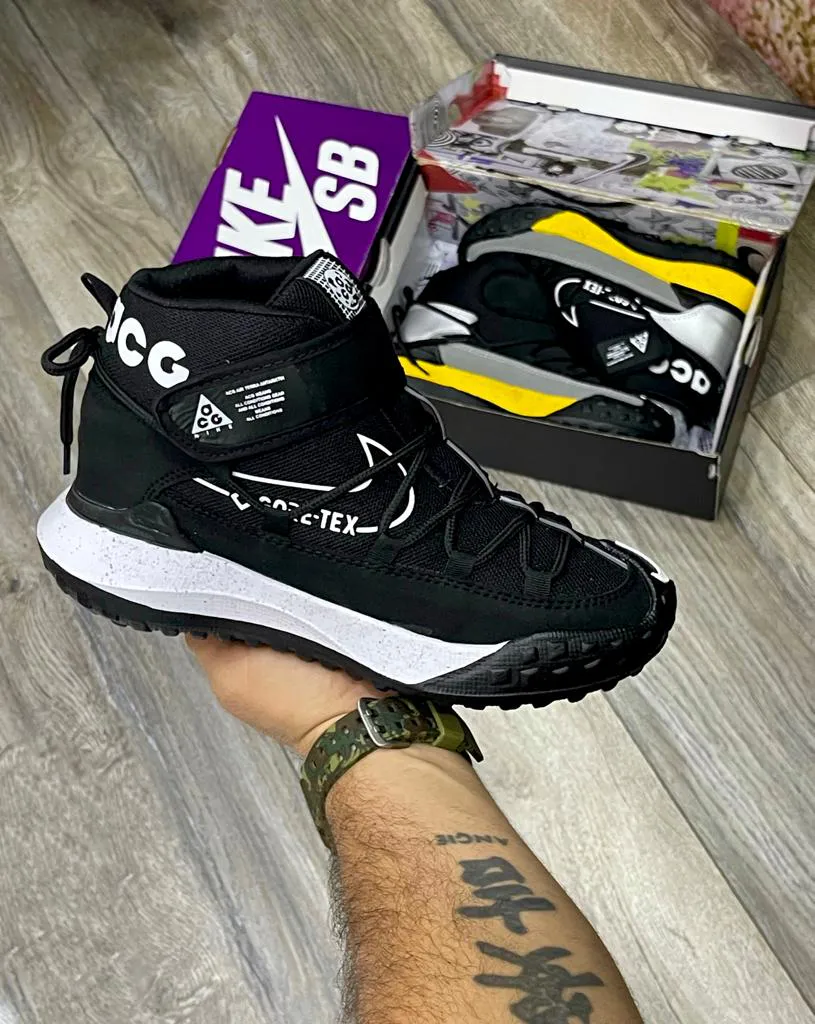 BOTA NIKE ACG: Experimenta la comodidad y el estilo inigualables - BOTA NIKE ACG