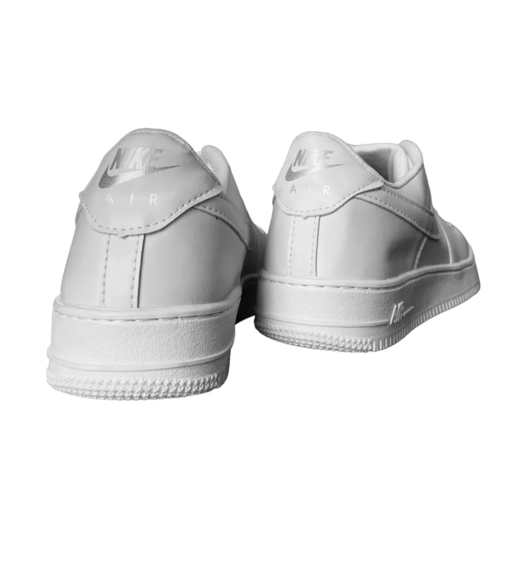 Nike Air Force 1 F1: El Clásico Reinventado - NIKE AIR FORCE 1 F1