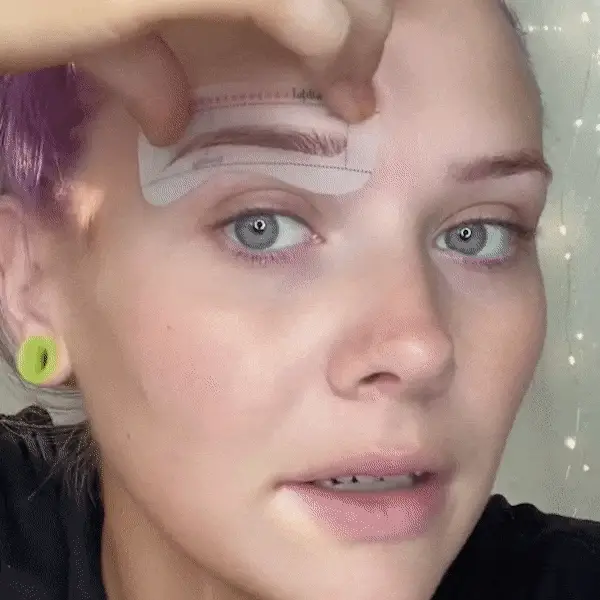Crea Cejas Perfectas con Facilidad