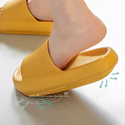 Eleva tu Estilo con Nuestras Pantuflas