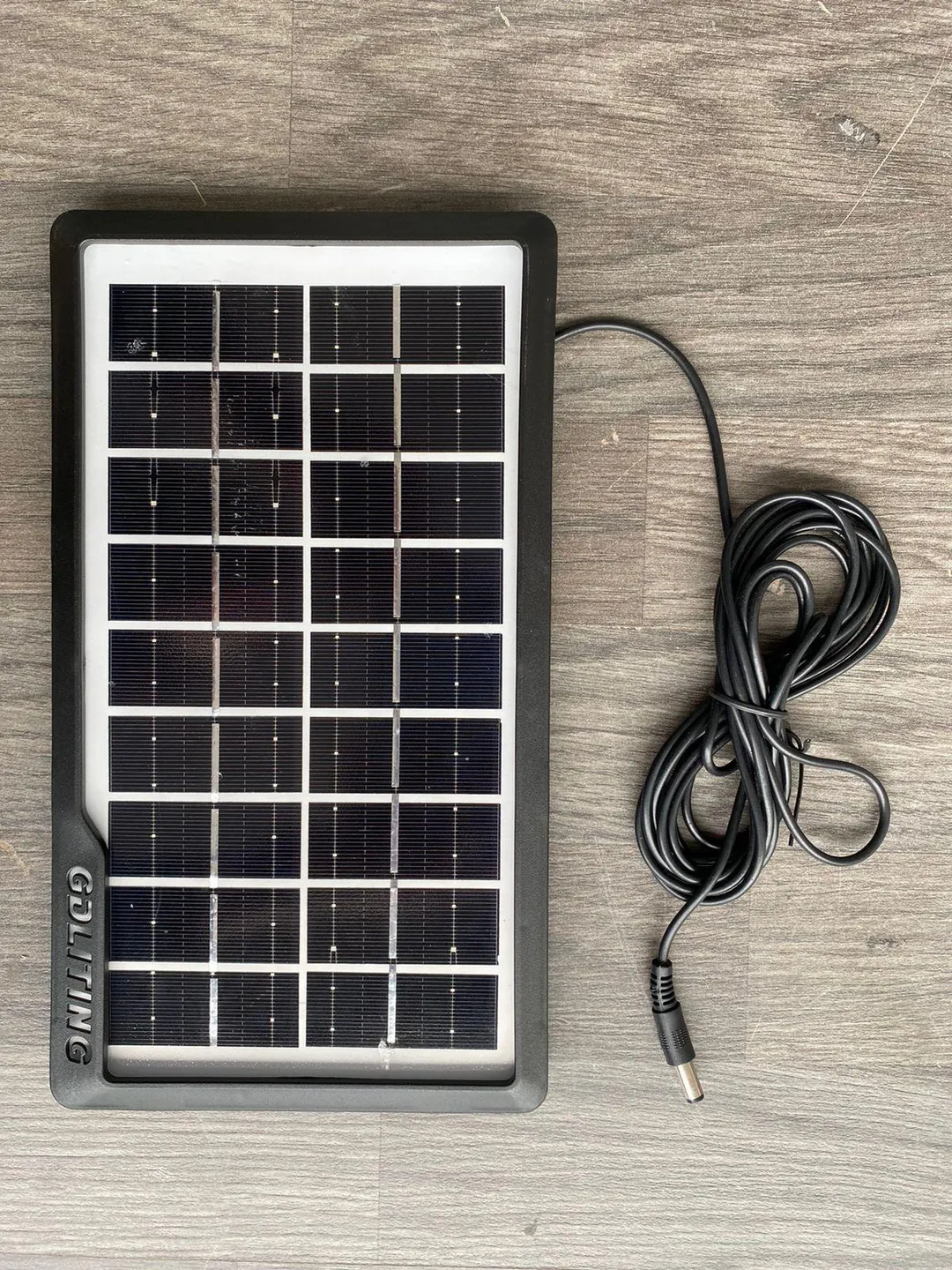 Kit Solar GDLite 10 RADIO Batería 3 Bomb: Ilumina tu vida con energía solar - Kit Solar GDLite 10 RADIO Batería 3 Bomb