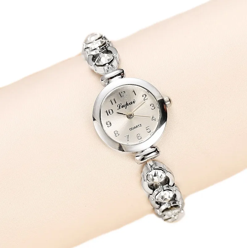 Reloj dorado elegante para dama: Un toque de sofisticación para tu muñeca - Reloj dorado elegante para dama