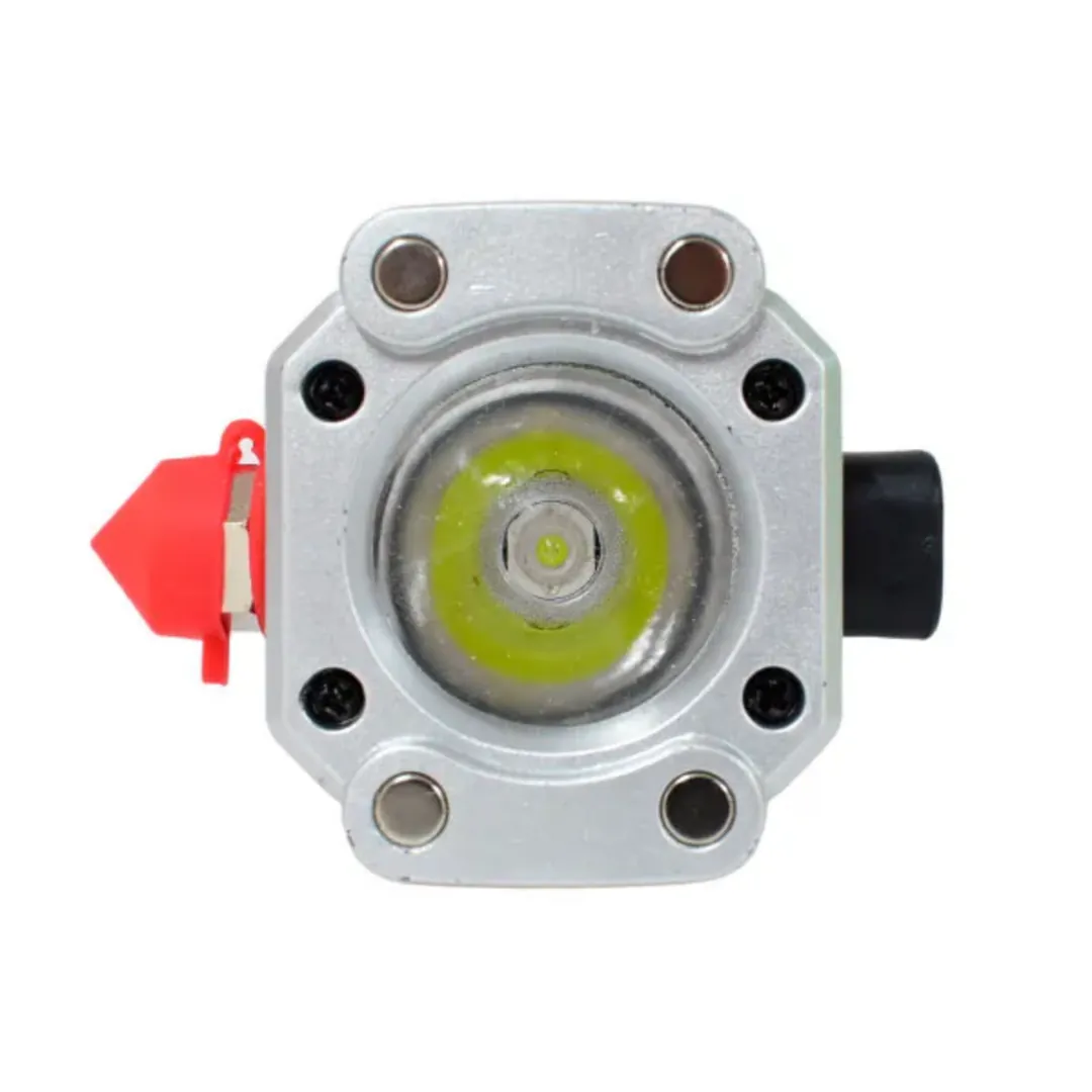 LINTERNA 6 EN 1 DS1532: Tu Compañera Ideal para Cualquier Aventura - LINTERNA 6 EN 1 DS1532