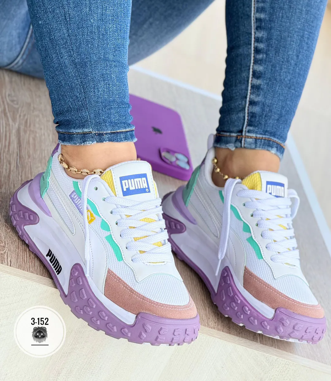 Zapatillas Puma Suela de Color: Estilo y Comodidad para la Mujer Moderna - Zapatillas puma suela de color