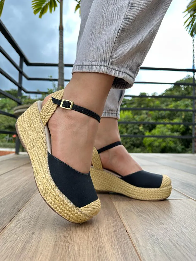 SHOES ARTESANAL LOLA PLATAFORMA YUTE: Elegancia y comodidad en cada paso - SHOES ARTESANAL LOLA PLATAFORMA YUTE