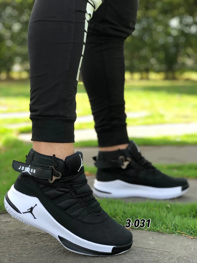 Botas Deportivas Jordan 11: Eleva tu Estilo