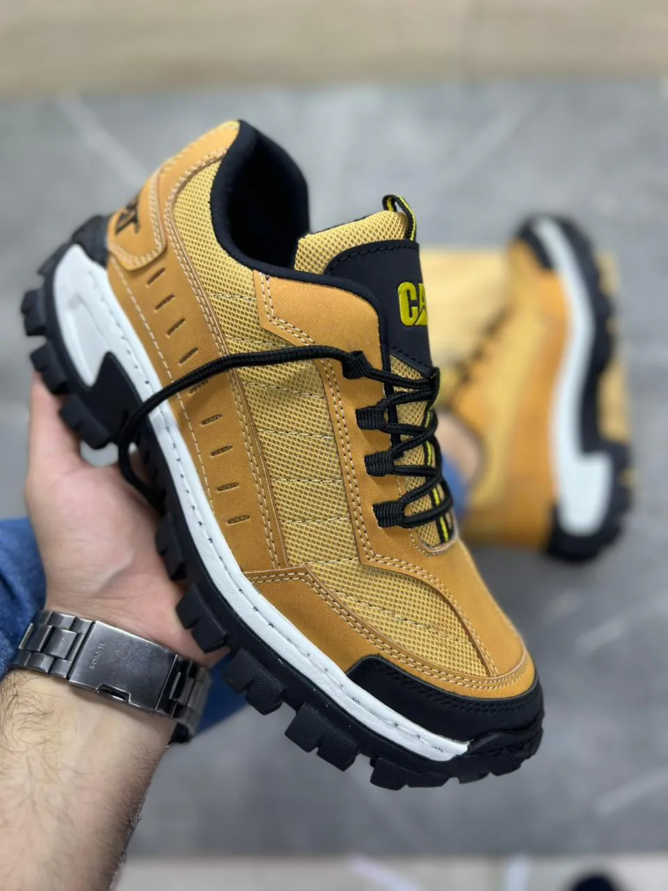 Caterpillar Corte Malla: Zapatos Casuales con Estilo y Comodidad - CATERPILLAR CORTE MALLA