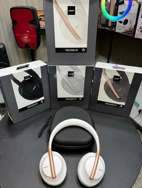 Audífonos Bose Noise Cancelling 700: Experimenta la quietud definitiva - Audífonos Bose Noise 700