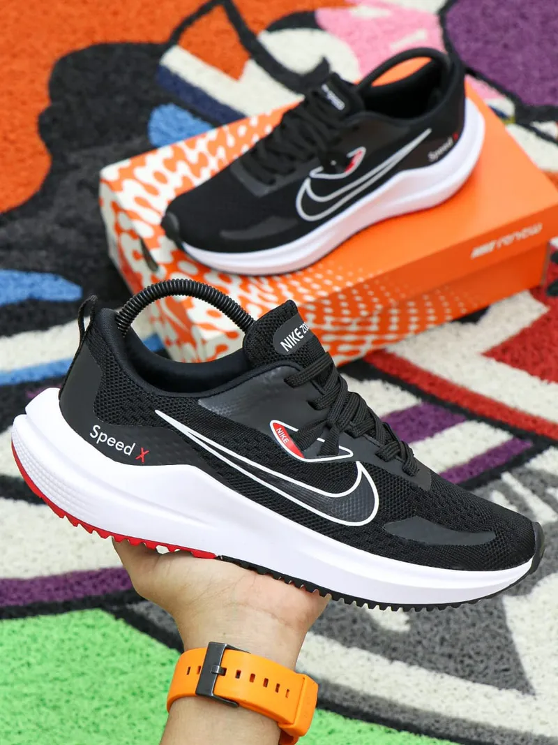NIKE SPEED 713: La Combinación Perfecta de Estilo y Rendimiento