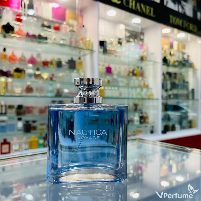 Nautica Voyage: La fragancia que te lleva a la aventura