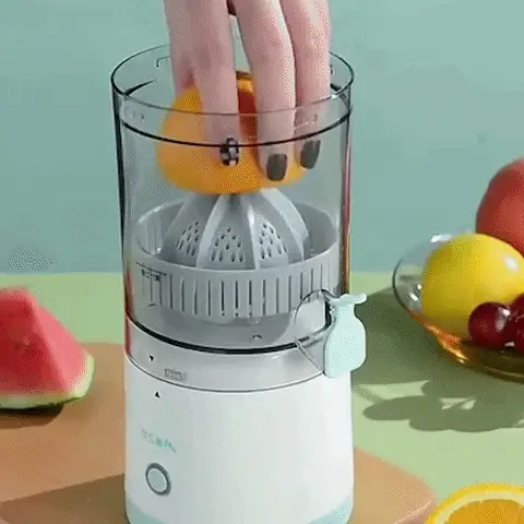 Exprimidor Eléctrico Portátil: Jugo Fresco al Instante