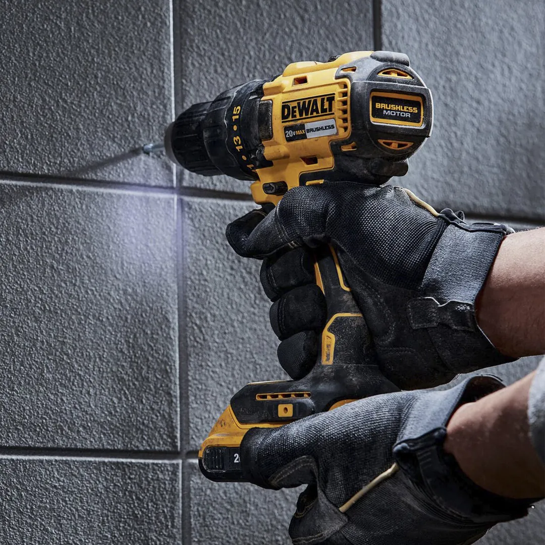 TALADRO DEWALT 24 VOLTIOS CON PERCUTOR: ¡Potencia y Durabilidad en tus Manos! - TALADRO 24 VOLTIOS DEWALT MANDRIL 3/8