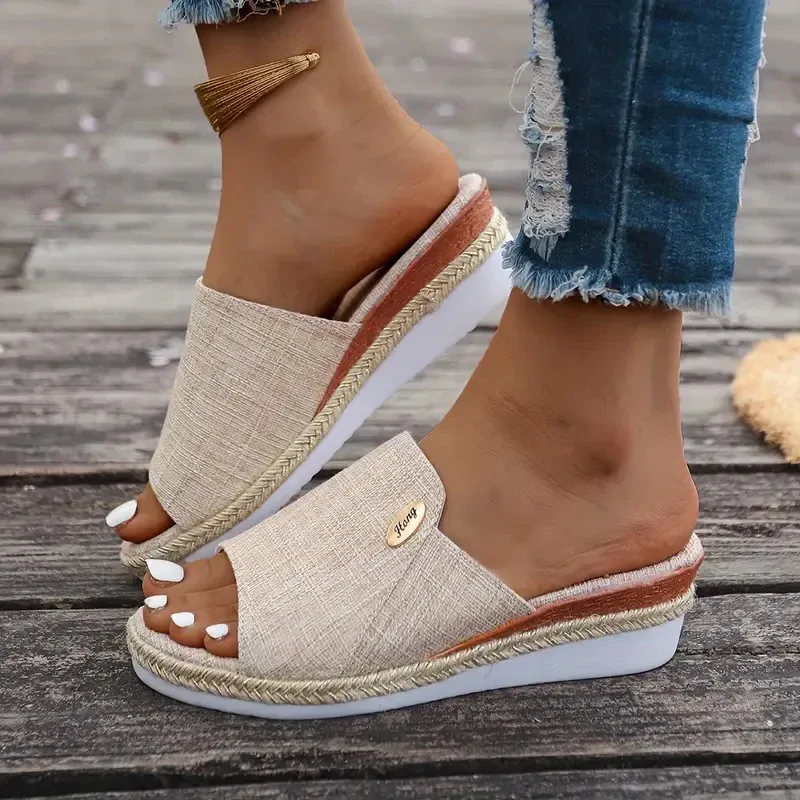 Summer Wave: Sandalias de Plataforma para un Verano Inolvidable