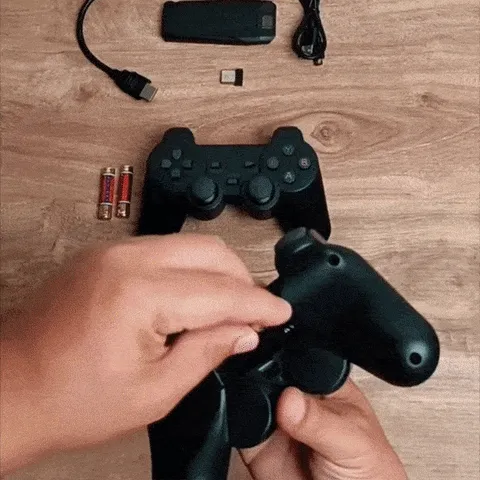 GAME TV STICK PRO FG009: ¡Experimenta la Nostalgia de los Videojuegos Clásicos!