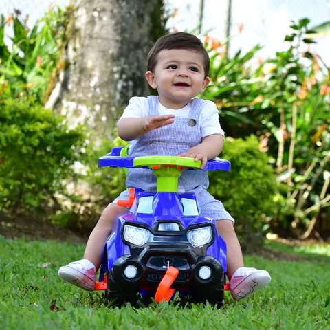 Carrito 3 en 1: Caminador, Paseador y Montable - ¡El Juguete Perfecto para tu Pequeño Aventurero!