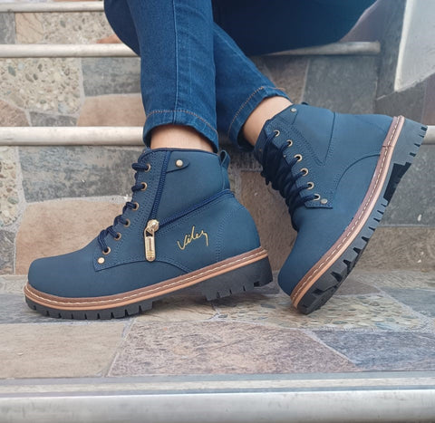 Botines Vélez 2.0: Estilo y Comodidad en Cada Paso