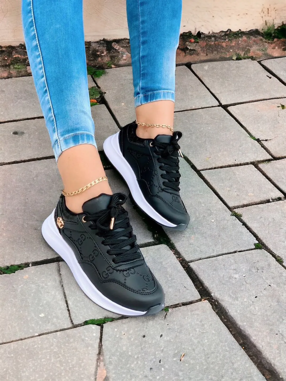 Tenis Gucci Clásicos: Elegancia y Estilo Incomparable - Tenis Gucci Clásicos mas Vendidos