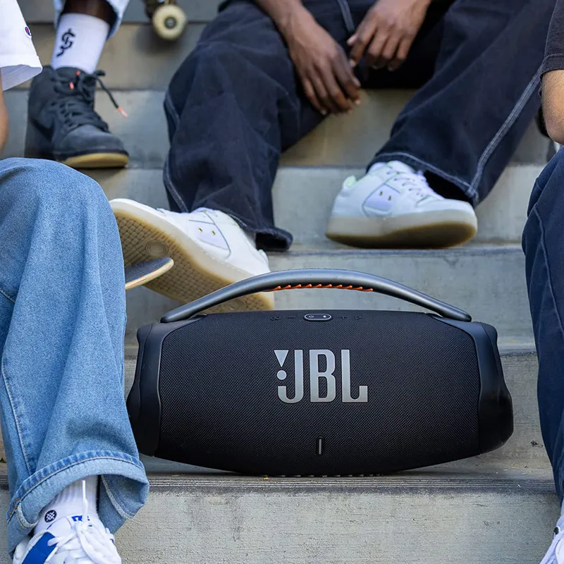 PARLANTE BOOM BOX 3 LED 1.1 JBL: Experimenta el Sonido Incomparable