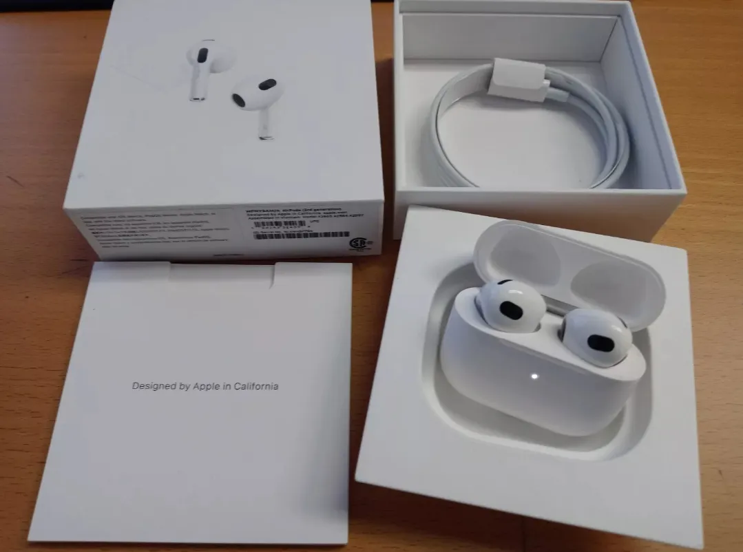 AirPods 3ª Generación: Experimenta la libertad inalámbrica - AIRPODS 3 GENERACION