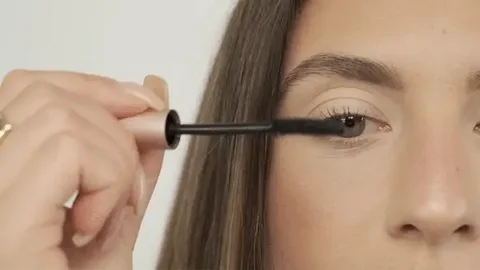 Acerca de Glamour Lash Serum