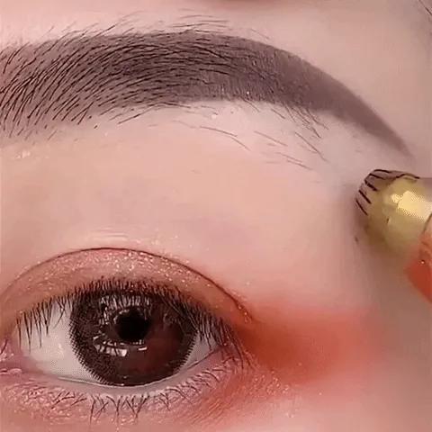 ¿Cansada de las cejas desordenadas?