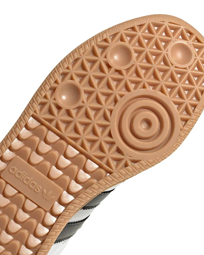 ADIDAS SAMBA SUELA ALTA: Estilo y Durabilidad para Cada Aventura - ADIDAS SAMBA Y7