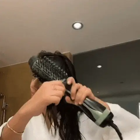 Cepillo Secador Para Cabello Aguacate: ¡Dile Adiós al Frizz y Da la Bienvenida a un Cabello Espectacular!