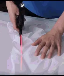 Presentamos las Tijeras de Costura con Guía Láser
