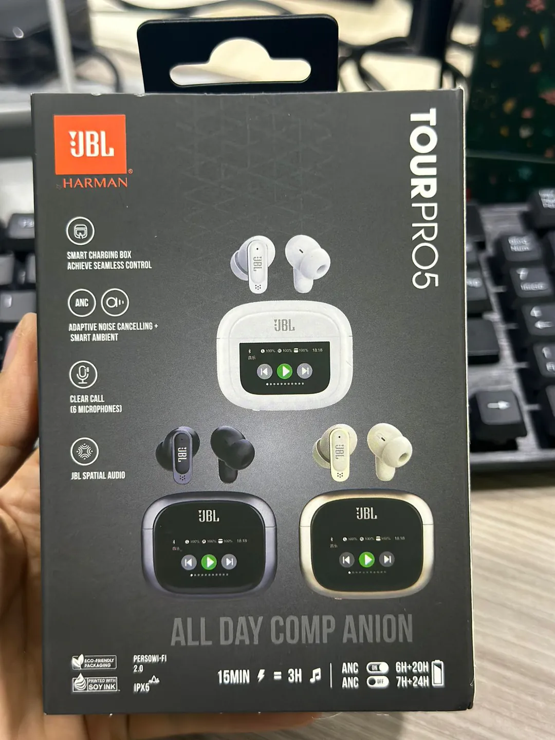Auriculares JBL Tour Pro 5 BT 1.1: Experimenta el Sonido Superior - Auriculares Jbl Tour Pro 5 BT 1.1