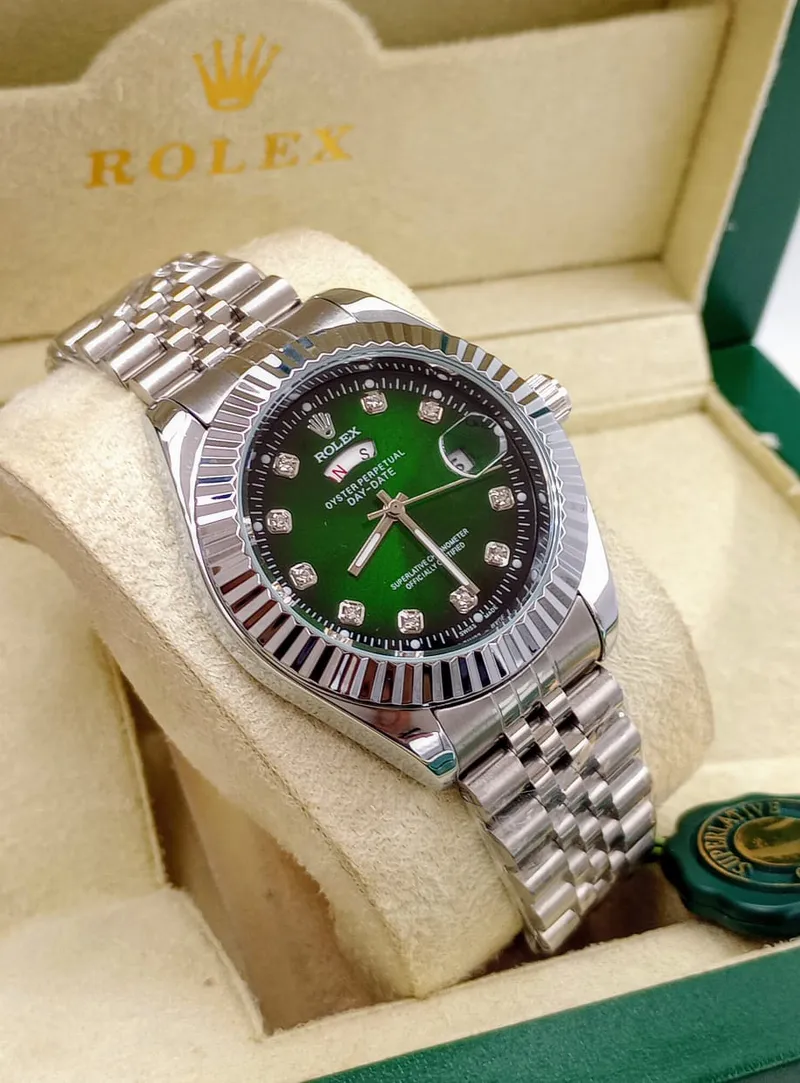 RELOJ ROLEX DAMA PIEDRAS: Elegancia y Prestigio en tu Muñeca