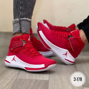 Botines Jordan Rojo Unisex: Estilo y Rendimiento en Cada Paso - Botin Jordan Rojo Unisex