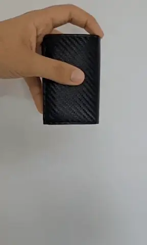Billetera Inteligente Anti Escaneo: Seguridad y Estilo en un Solo Diseño