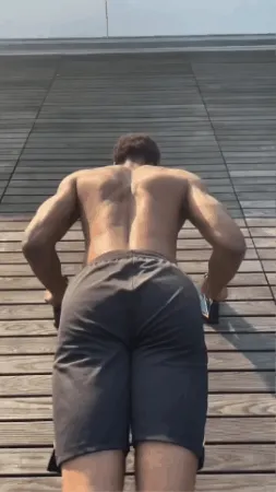 TABLA PUSH CON ELASTICOS: ¡Mejora tus Flexiones y Alcanza tu Meta Fitness!