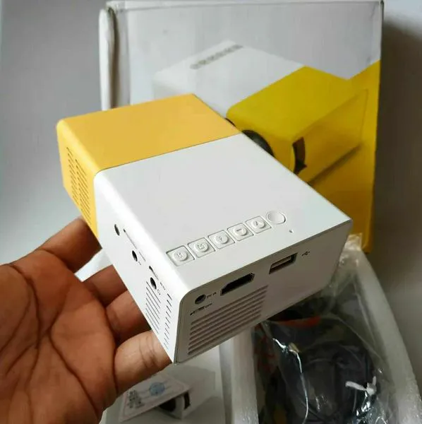 Mini Proyector Led Video Beam: Experimenta el Cine en Casa Donde Quieras - Mini Proyector Led Video Beam