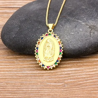 Collar Virgen María bañado en oro: Un símbolo de fe y protección - PROMO| Elegante Collar Virgen María