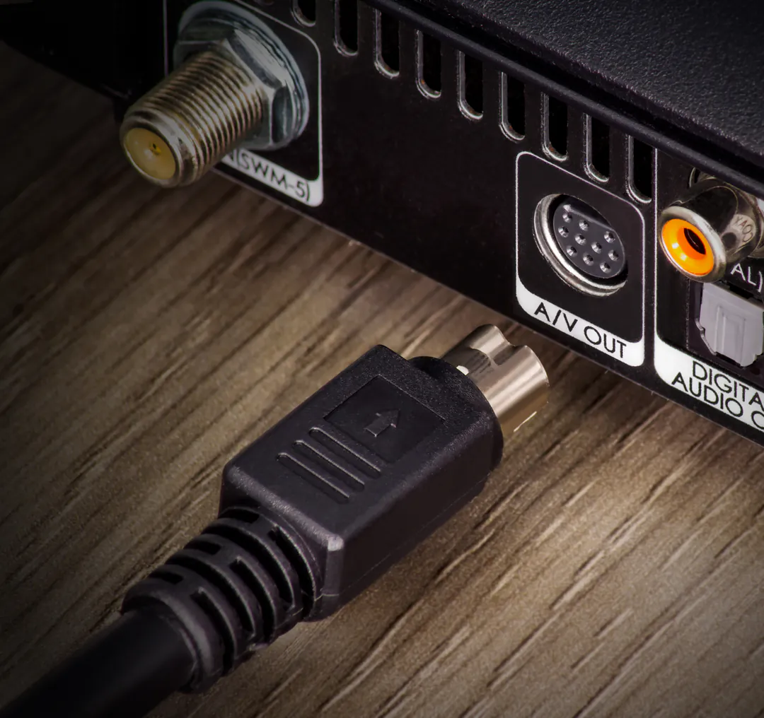 DECODIFICADOR TDT + ANTENA 3 METROS