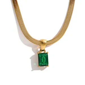 Collar de Oro con Cristal Jade: Elegancia y Sofisticación - collar de oro con cristal jade