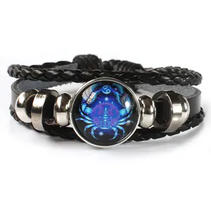 Pulsera de Constelaciones Zodiacales Luminosa: Un Toque Celestial a Tu Estilo - Pulcera de nudos con detalle crustaceo